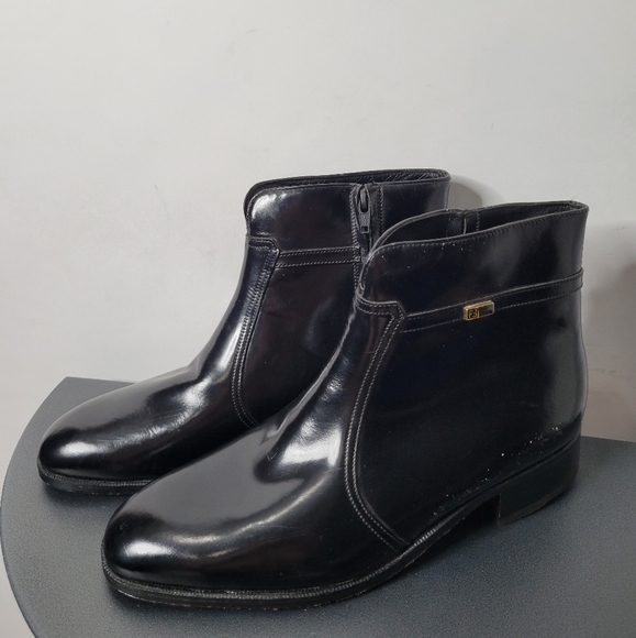 Florsheim Leather Side Zip Boots Size 8.5D